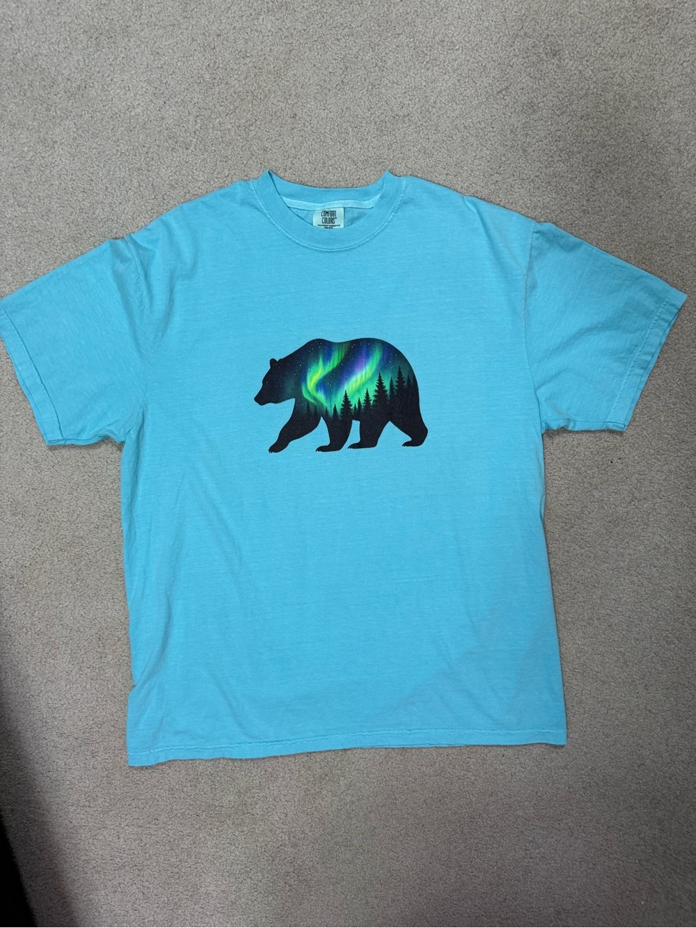 NWT Comfort Colors Light Blue Graphic Bear Tee XL